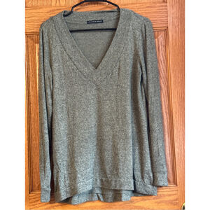 Women's Harlowe & Graham Gray Long Sleeve Tee M
